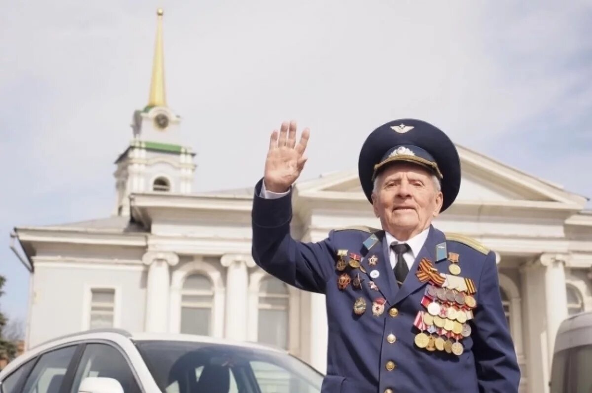    В Туле библиотеке присвоили имя участника ВОВ Василия Королькова