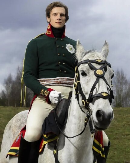    Евгений Романцов снова на коне. Телеканал "Россия"