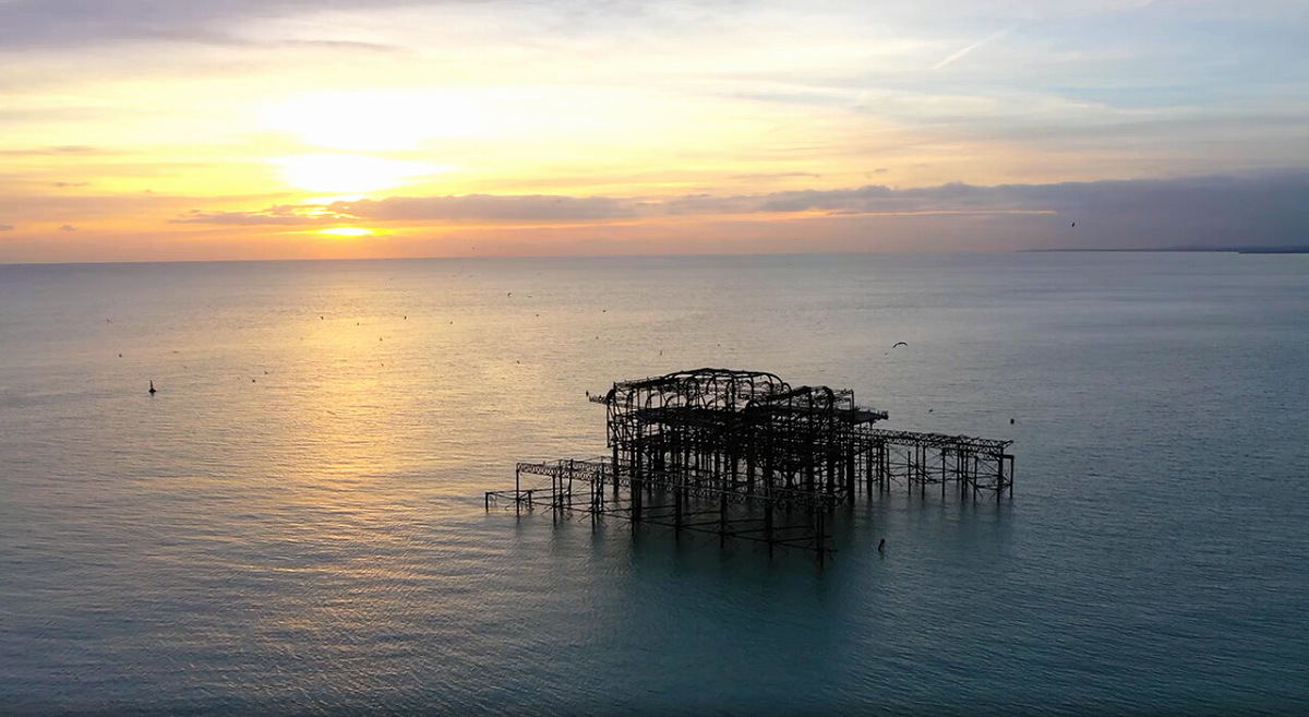 Мидийная ферма в море