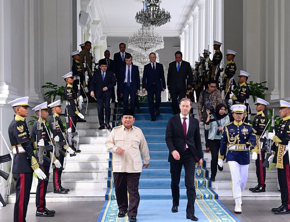 Денис Мантуров и Прабово Субианто. Фото: сайт Правительства России