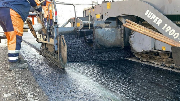    Проезжую начали асфальтировать