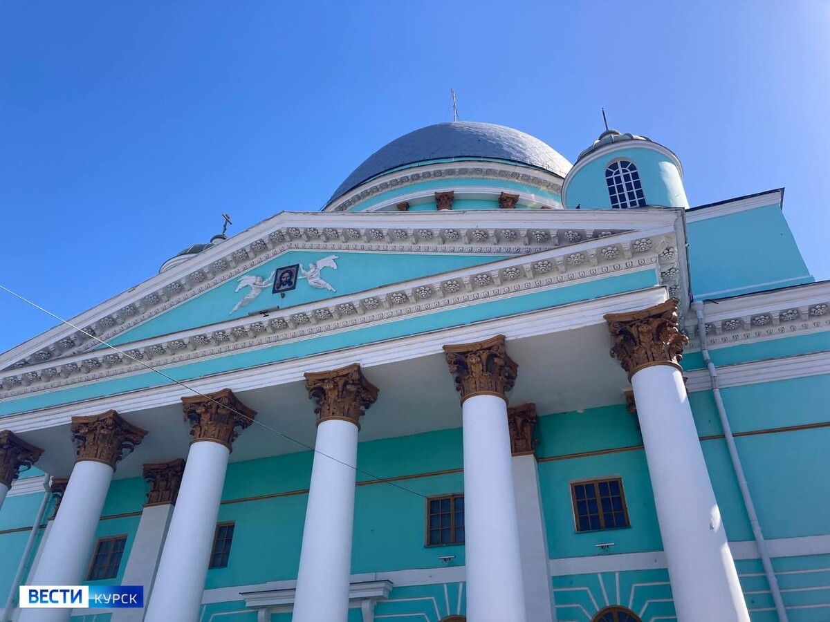    Пасхальный молебен в Курской области