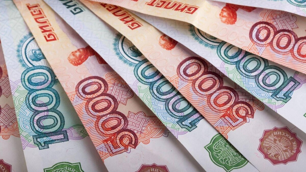   Хищение 6 млн: в Курской области судят экс-директора школы и бухгалтера