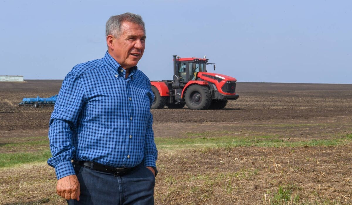     Раис Татарстана Рустам Минниханов. Источник: tatarstan.ru Автор фото: Пресс-служба Раиса РТ