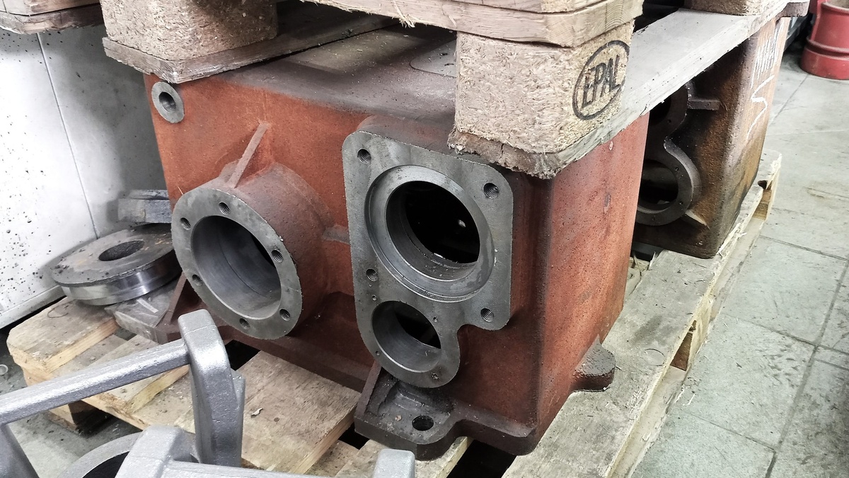 Корпус 4Т-12.008 вращателя 2Д1-46 под толстый вал