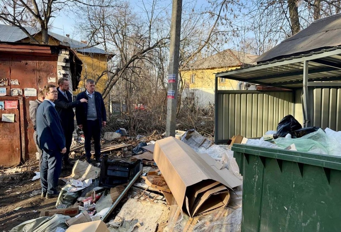    Уборка всех проблемных площадок должна быть выполнена в максимально короткие сроки