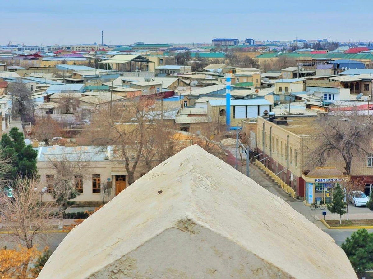 Вид на старую часть Бухары 