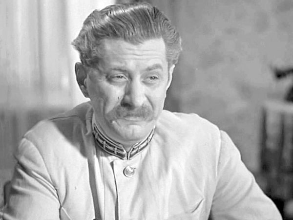 Антоний Ходурский. Кадр из фильма «Будни»