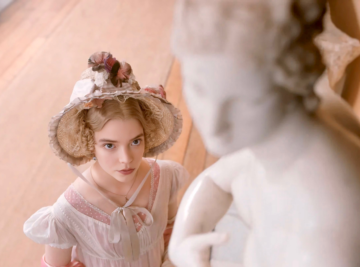  Аня Тейлор-Джон в роли Эммы