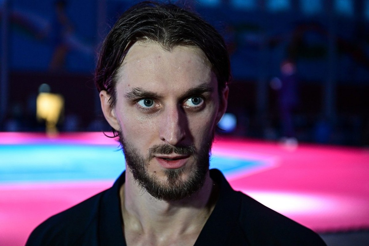    Олимпийский чемпион Владислав Ларин. Фото: "Республика"/Сергей Юдин