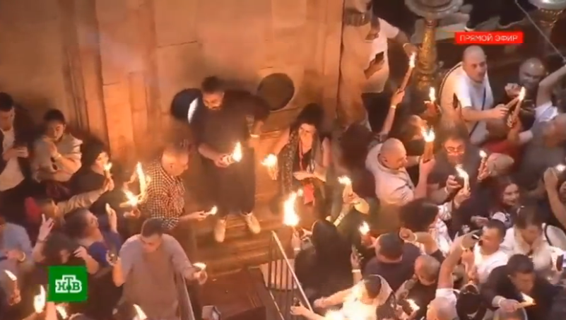 Схождение Благодатного огня!