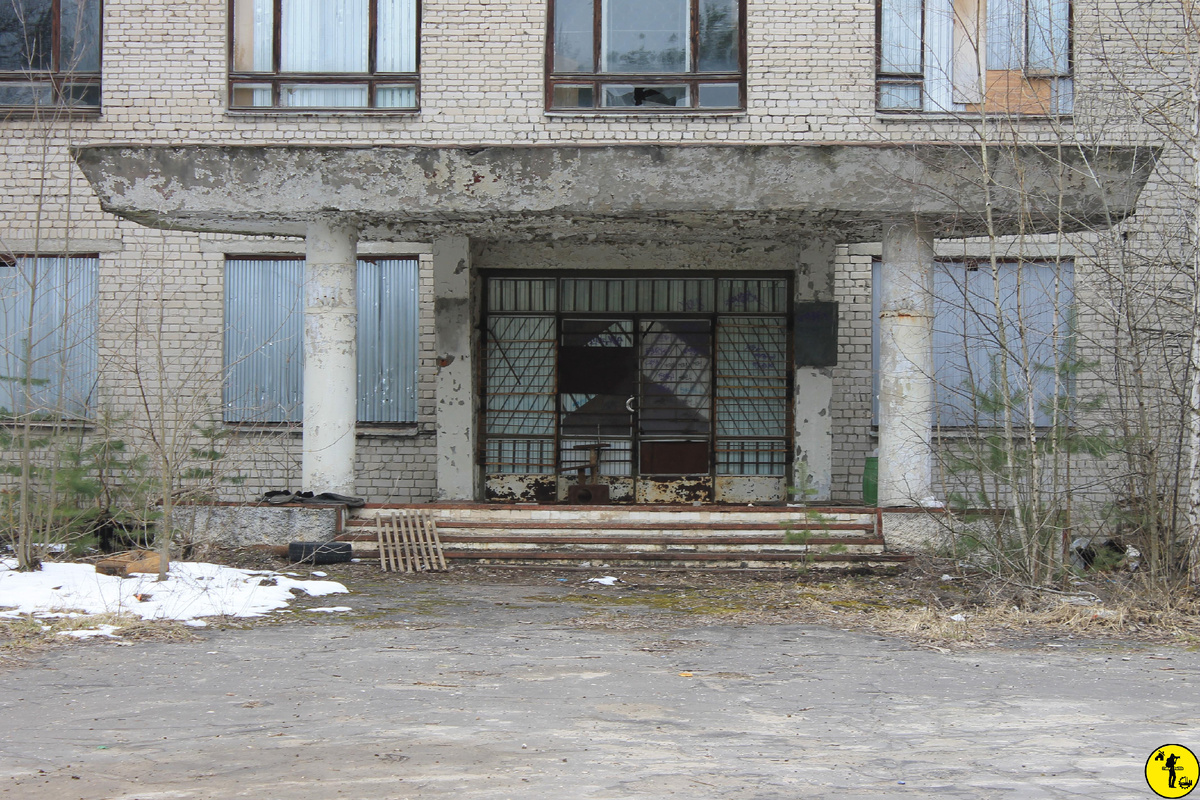 главный вход