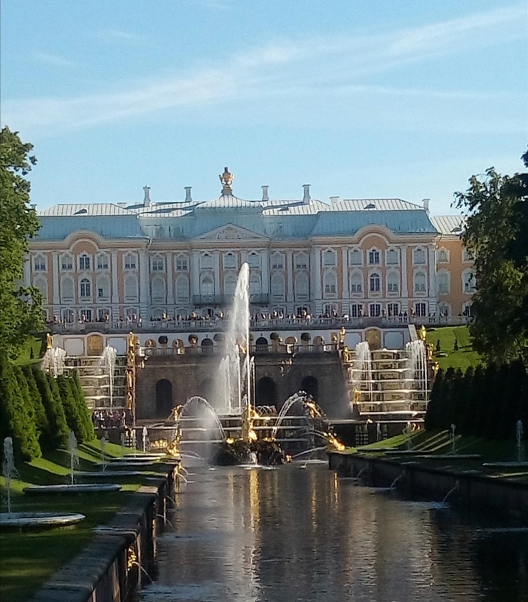 Нижний парк в летний сезон