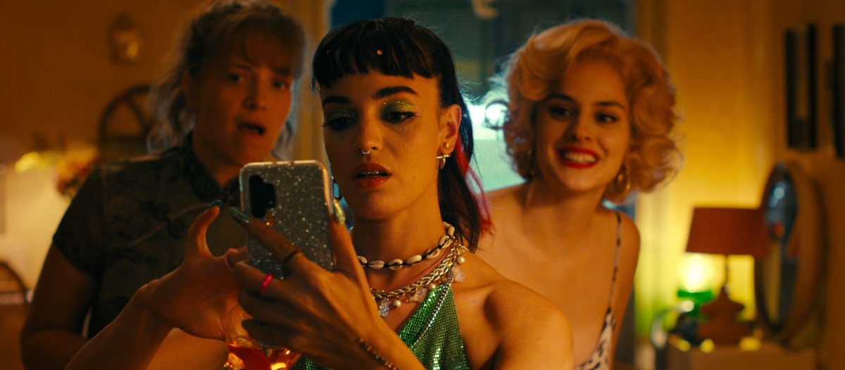 Листайте вправо, чтобы увидеть больше изображений