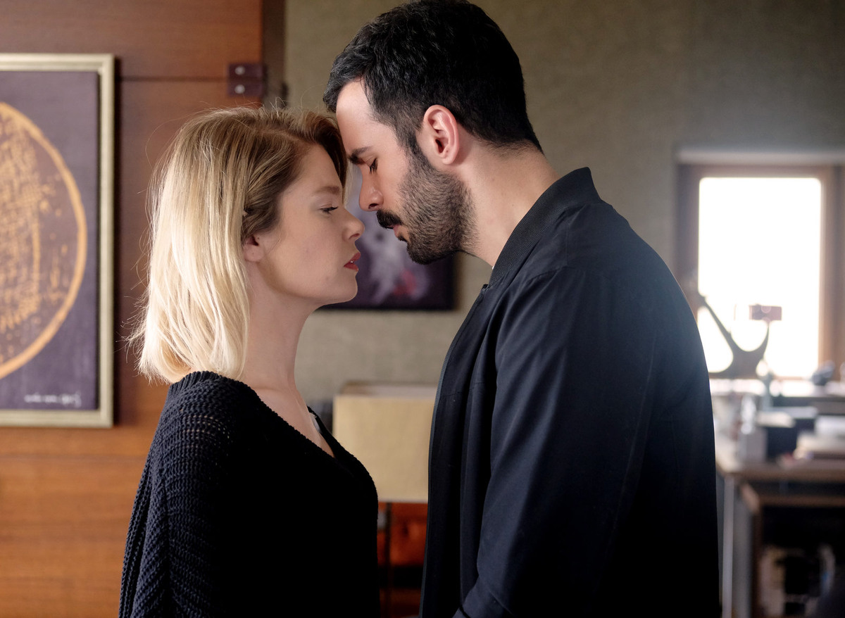 турецкий сериал "ворон" яндекс фото