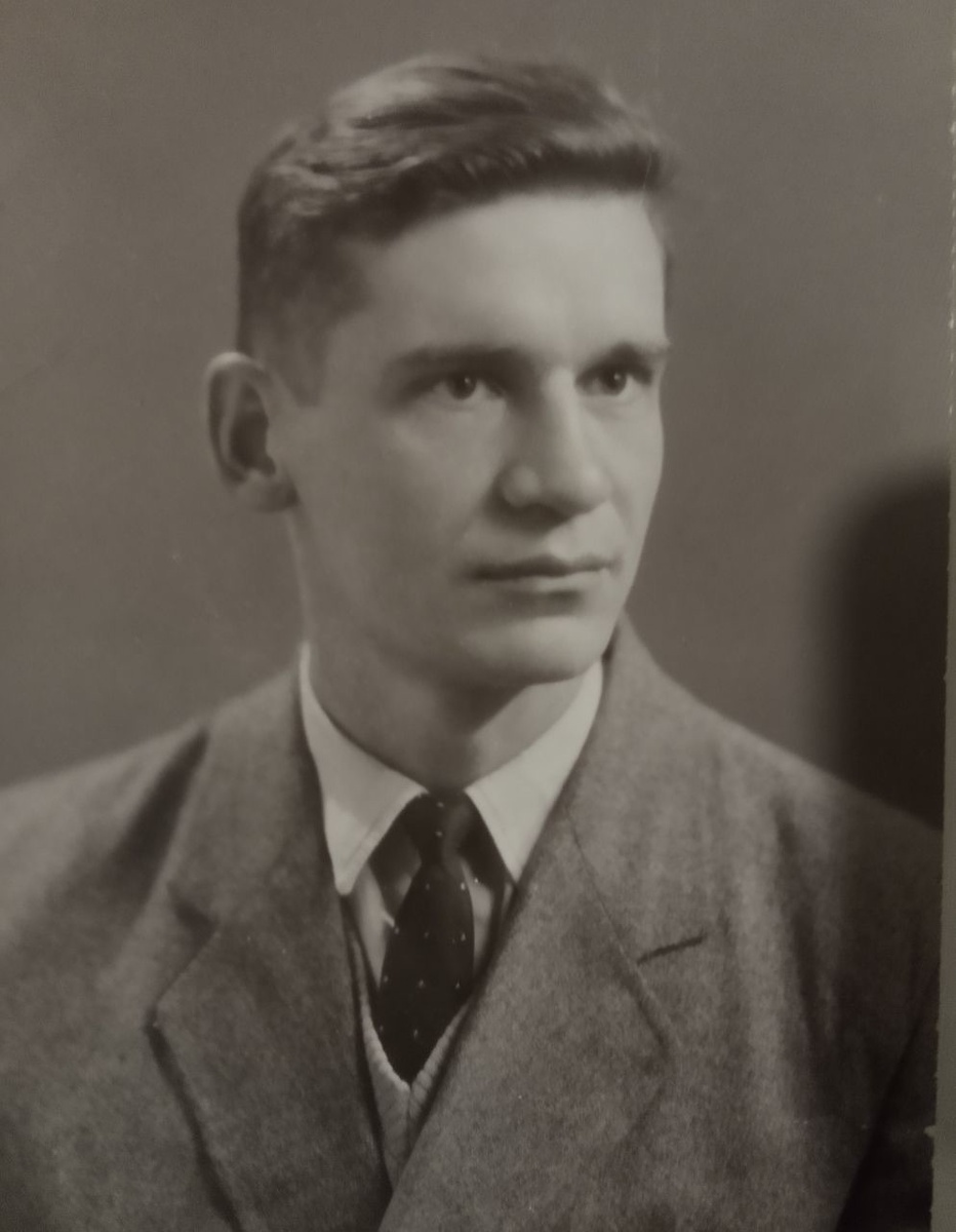 Зиновьев Гавриил Дмитриевич 10 апреля 1937 — 1 апреля 1998