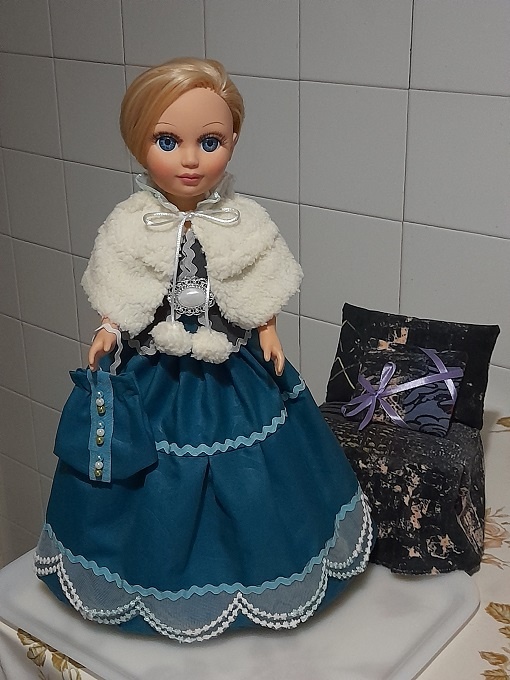 "Бирюзовые небеса" - пасхальный наряд куклы Анастасии. Апрель, 2025. 