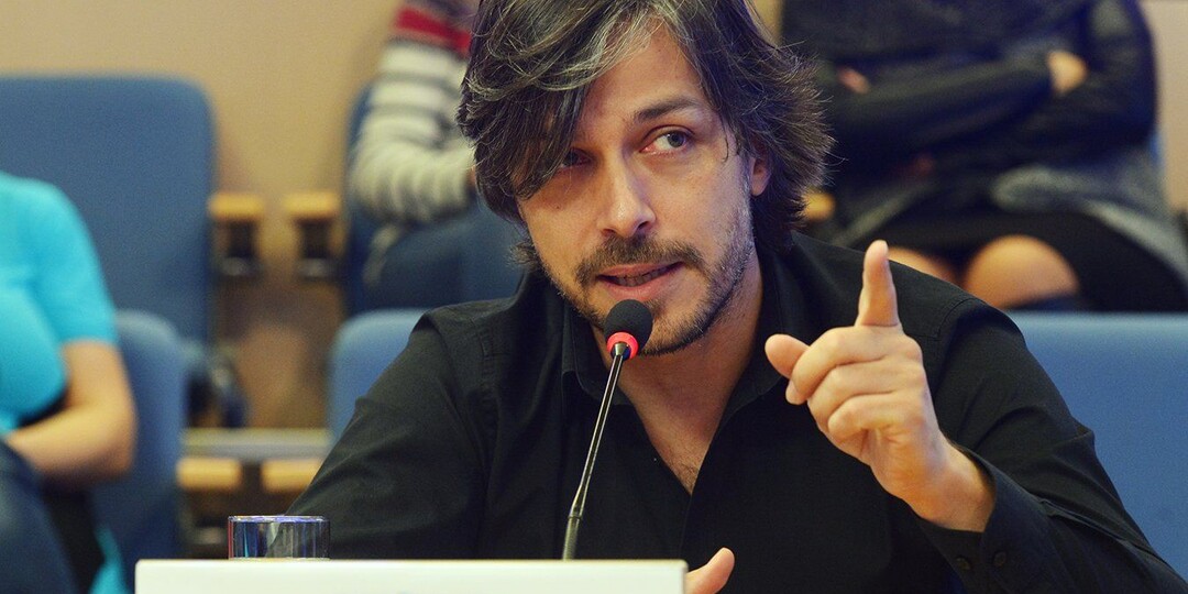 Алексей Попов разобрал штраф Макса Ферстаппена за срезку на первом круге