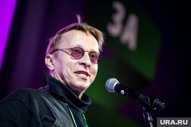    Охлобыстин заявил, что возвращение Аллы Пугачевой в Россию уже ничего не изменит