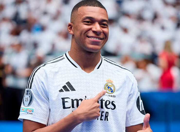 Килиан Мбаппе фото с сайта ren.tv