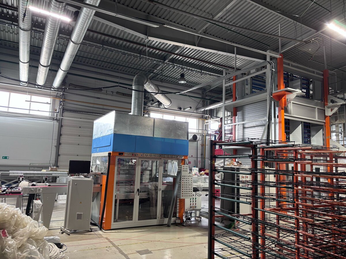 Общий вид линии в цеху