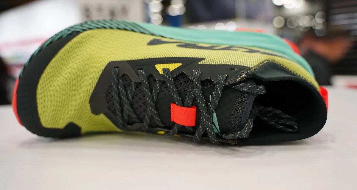 Altra Olympus 275