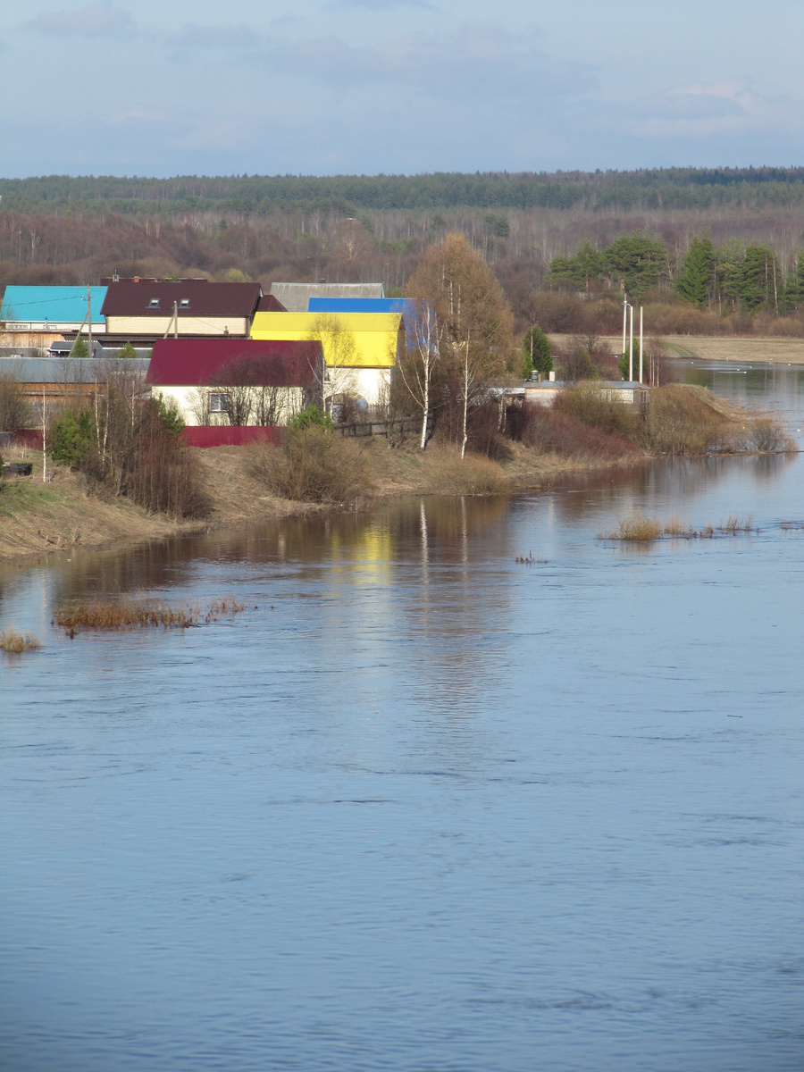 На том берегу 