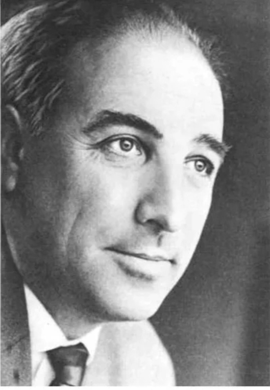 Писатель Юрий Яковлевич Яковлев