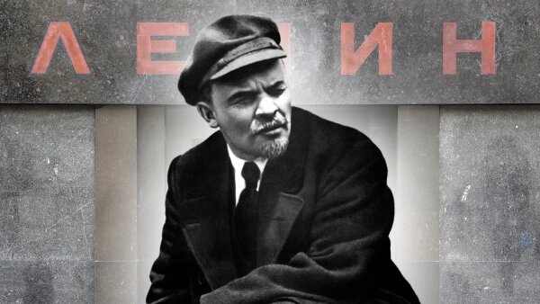 Ленин лежит в мавзолее, а если его вынести, произойдёт что-то страшное. Коллаж © Life.ru. Обложка © ТАСС / Сергей Савостьянов, © Gettyimages / Apic