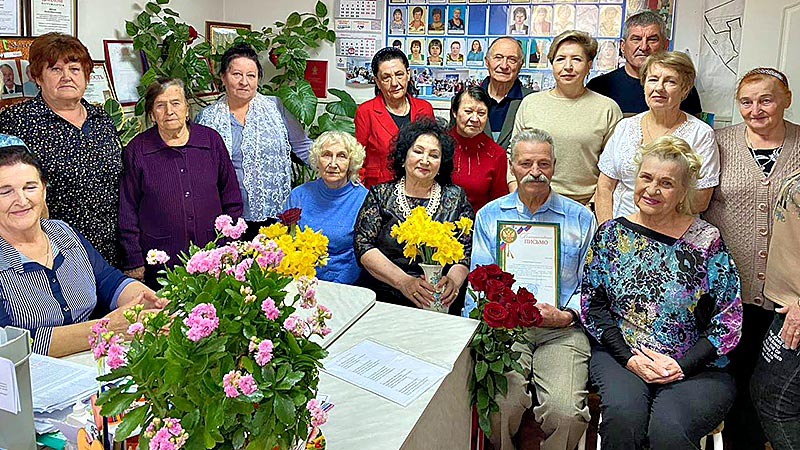    В полку лучших тосовцев прибыло