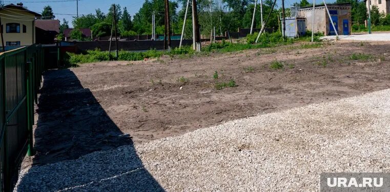 Землю, которую могли бы получить многодетные, мошенник продал родственнице. Фото: Руслан Яроцкий © URA.RU