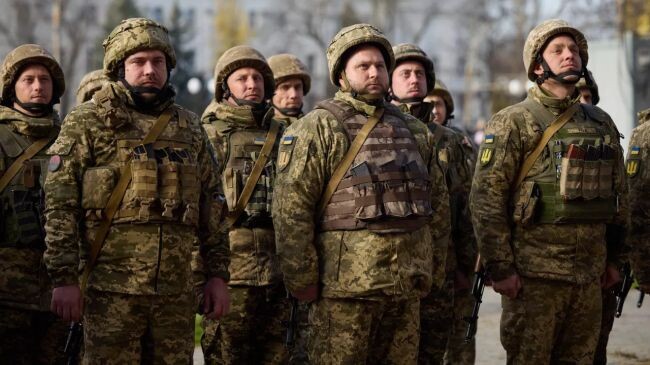    «Но воруют все». На Украине уровень донатов на ВСУ упал практически до нуля