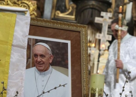    Трамп будет подстегивать католичество к консерватизму. Чем запомнился Папа Франциск. Мнение Станислава Стремидловского