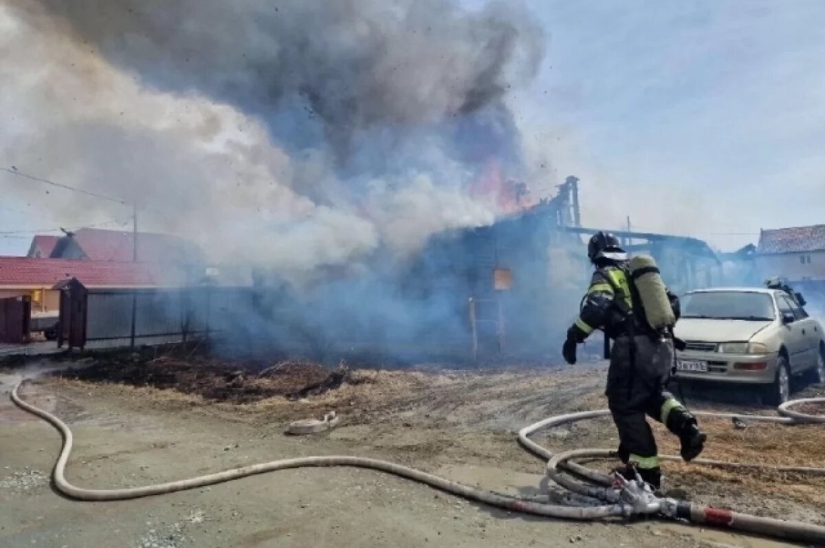    Администрация Южно-Сахалинска оказывает помощь пострадавшей от пожара семье