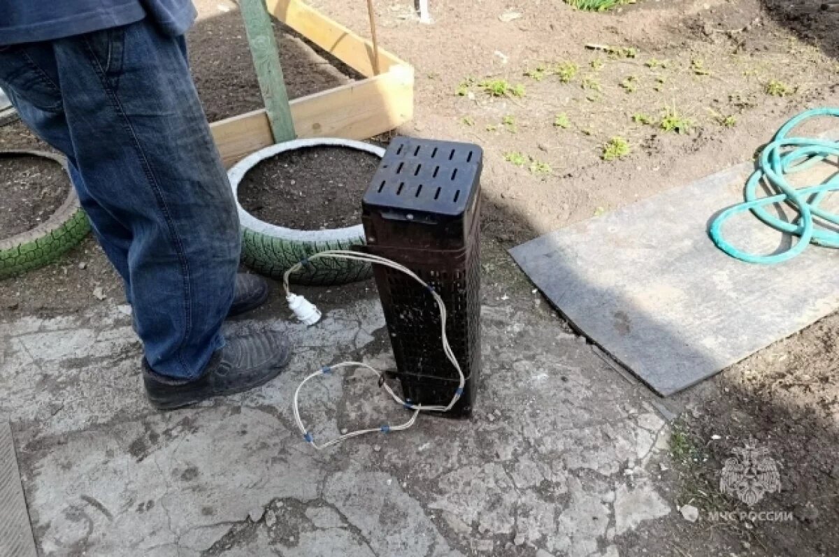    Житель Карталов чуть не потерял машину и дом в ночном пожаре