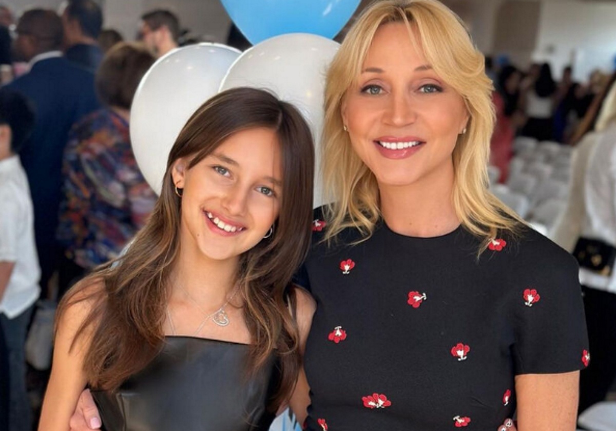 Кристина Орбакайте с дочкой Клавой. Фото: соцсети