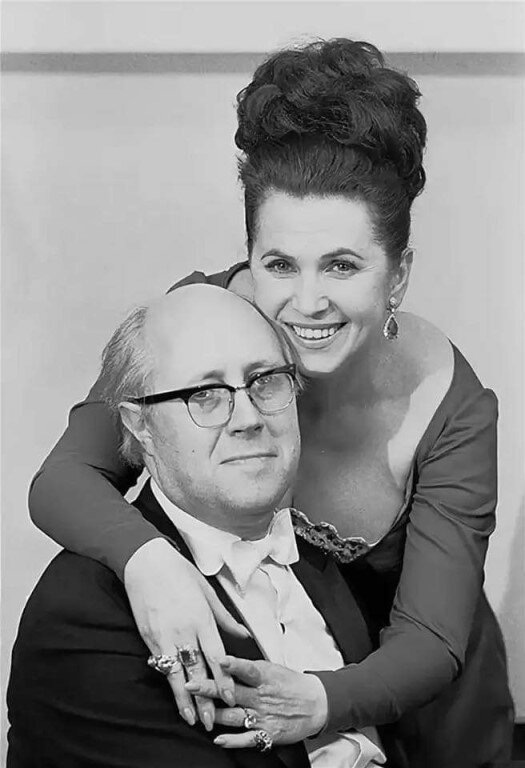 Певица Галина Вишневская и виолончелист Мстислав Ростропович