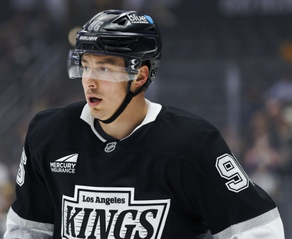 Андрей Кузьменко. Фото с сайта nhl.com