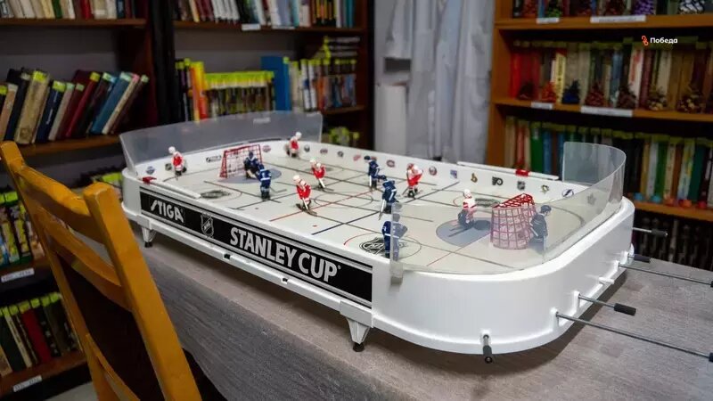    Настольный хоккей Фото: Александр Скрыпник / / ИА «Победа26»