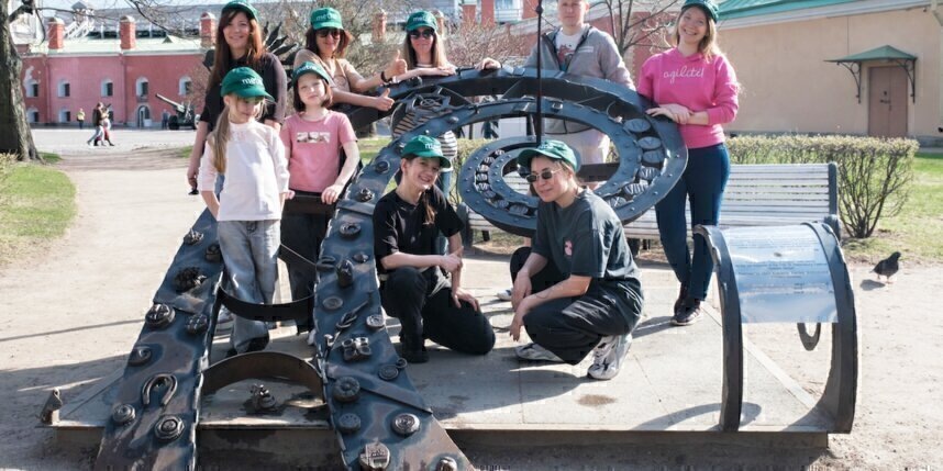    26 апреля петербуржцев зовут на общегородской субботник. В преддверии даты редакция Metro отправилась в Петропавловскую крепость.Алёна Бобрович