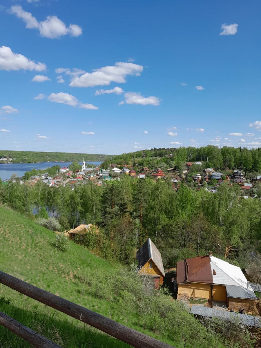 Вид на Плёс с Соборной горы