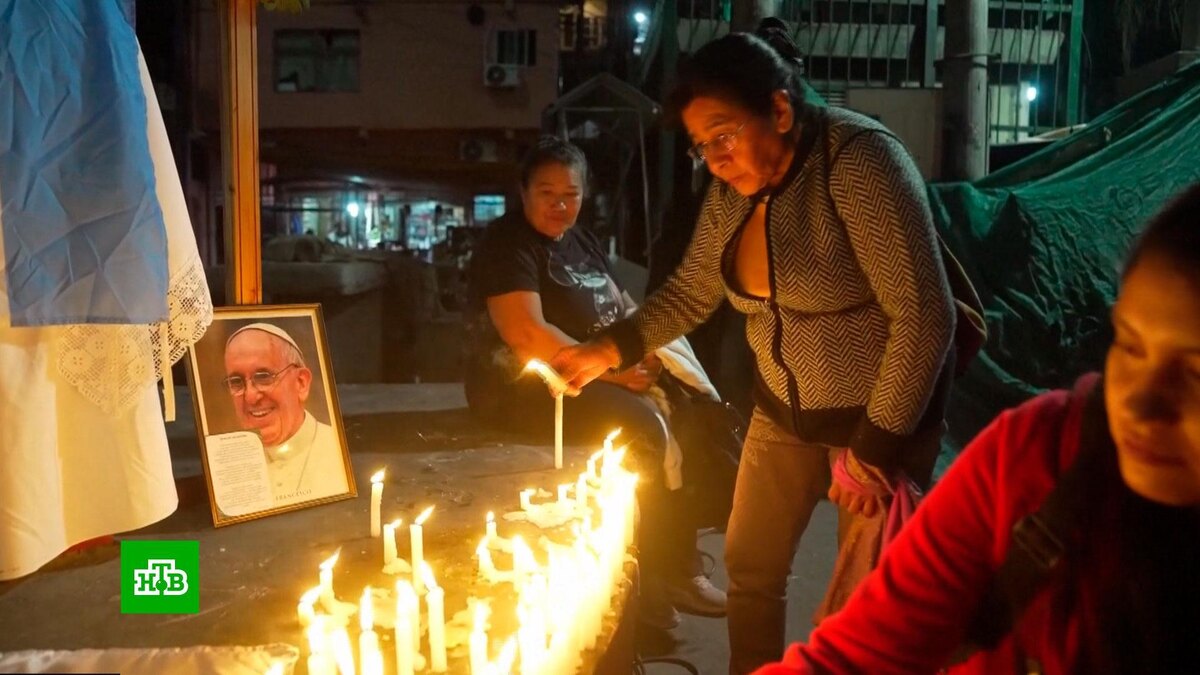    После смерти папы Франциска католический мир погрузился в траур