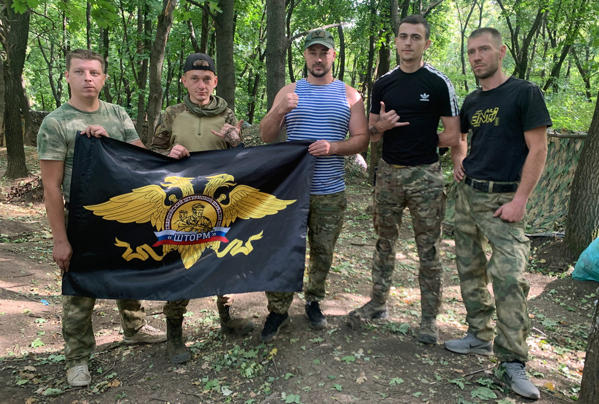 Бойцы гвардейского штурмового отряда «Шторм». Фото автора.