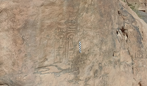 Изображение показывает иероглифическую надпись с царским картушем фараона Рамсеса III (1186–1155 гг. до н.э.), обнаруженную в заповеднике Вади-Рам на юге Иордании (Источник: Министерство туризма и древностей).