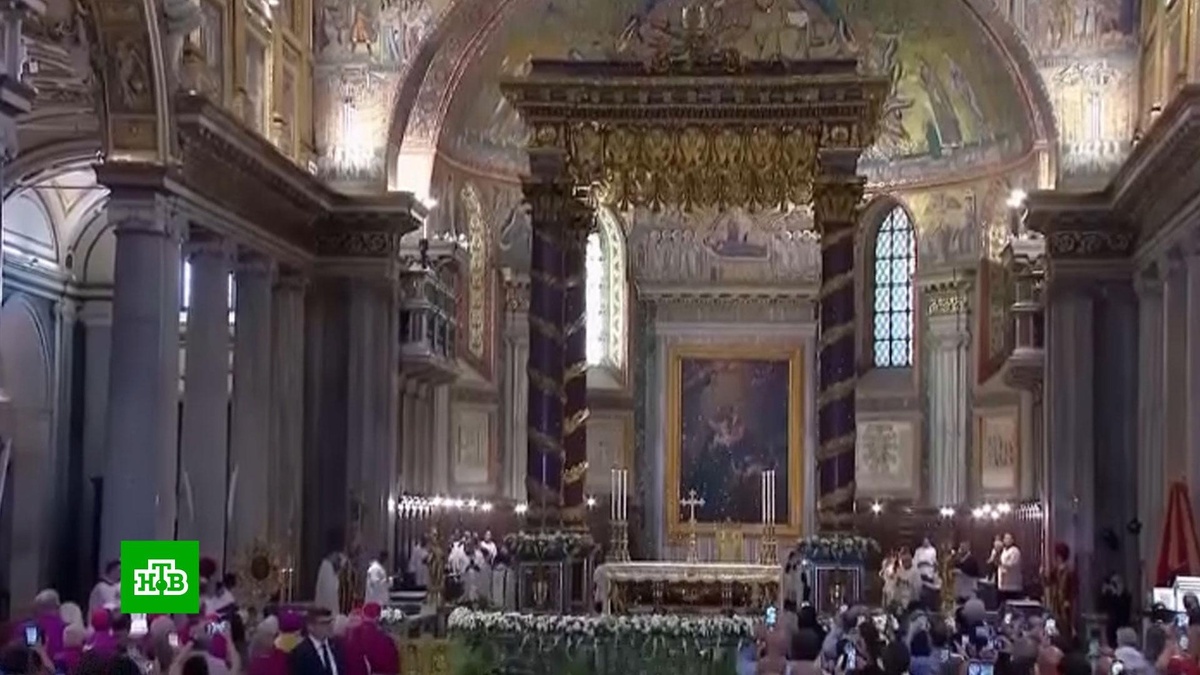    Журналисты вспомнили пророчество об Апокалипсисе после смерти папы Франциска