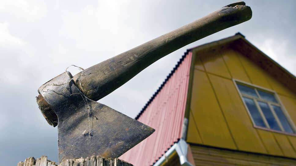 В Татарстане мужчину обвиняют в убийстве топором своего знакомого.📷Фото: Евгений Павленко / Коммерсантъ