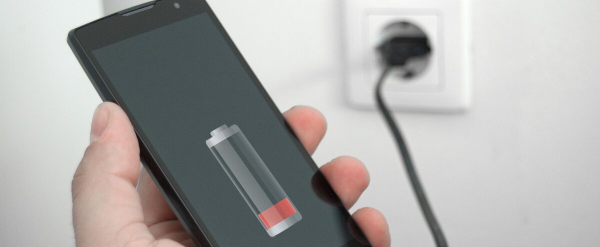    Ваш телефон умрет раньше времени если вы оставляете его на зарядке ночью