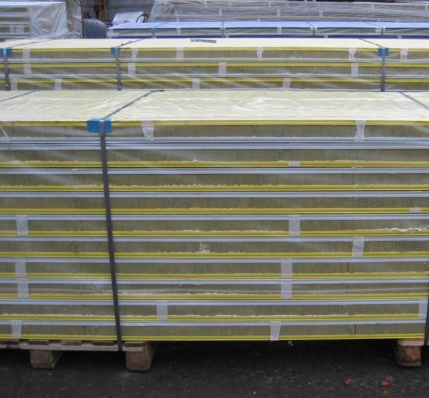 Упаковка сэндвич панелей. Заказать сэндвич панели в Омске +7(983)310-14-13 (WhatsApp, Telegram)