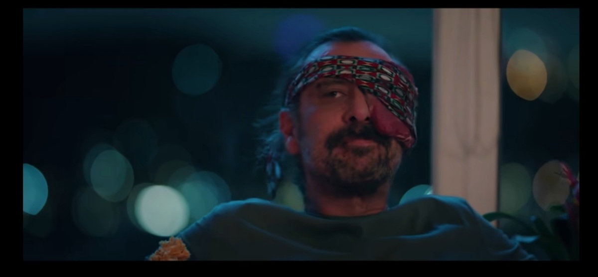 Турецкий актер Неджат Ишлер 