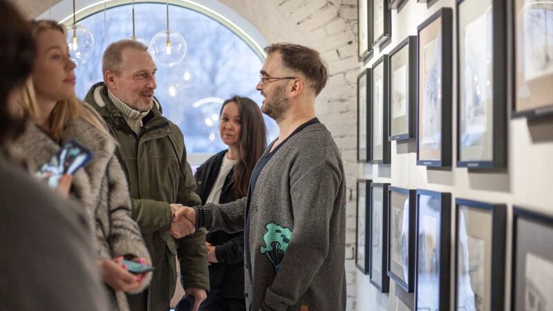     Открытие галереи Ивана Ильющенко в Барнауле. Дарья Беркетова